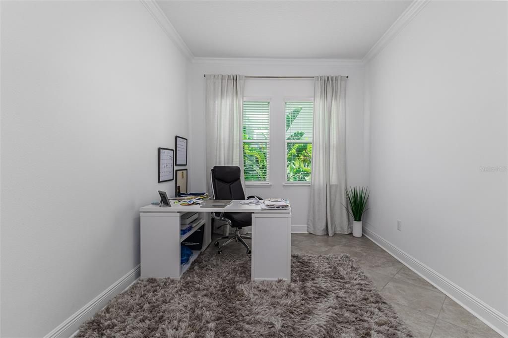 En Venta: $780,000 (4 camas, 3 baños, 2615 Pies cuadrados)