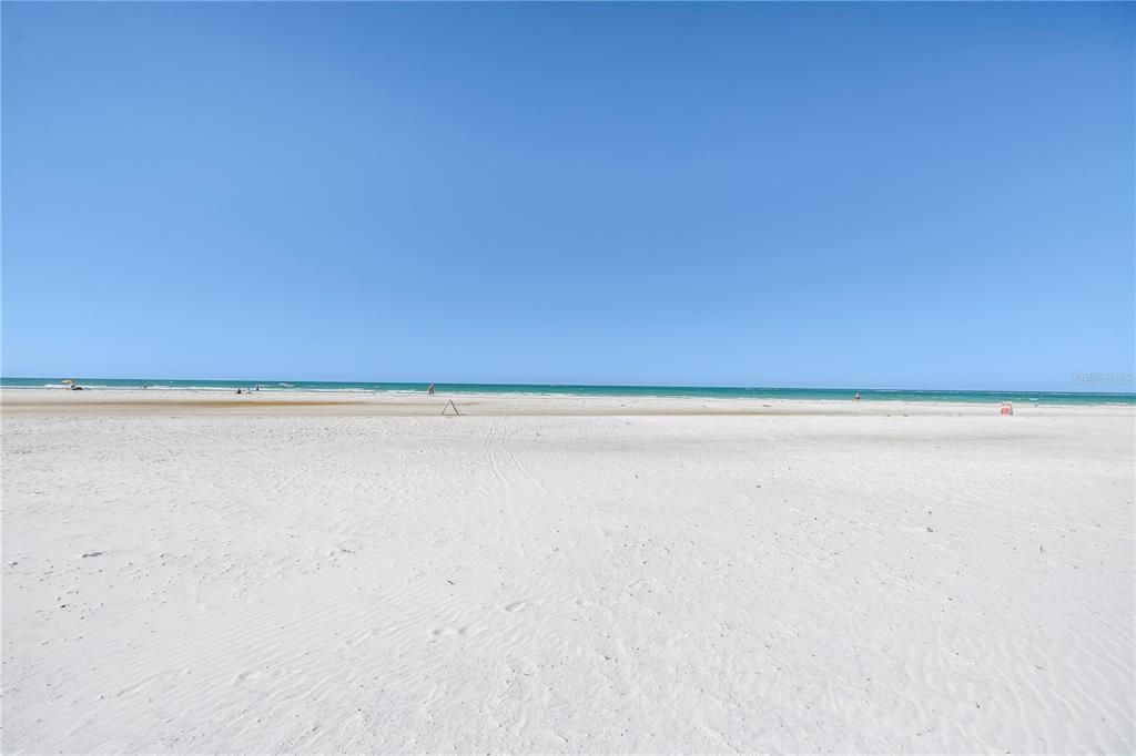 出租: $3,850 (2 贝兹, 2 浴室, 1160 平方英尺)