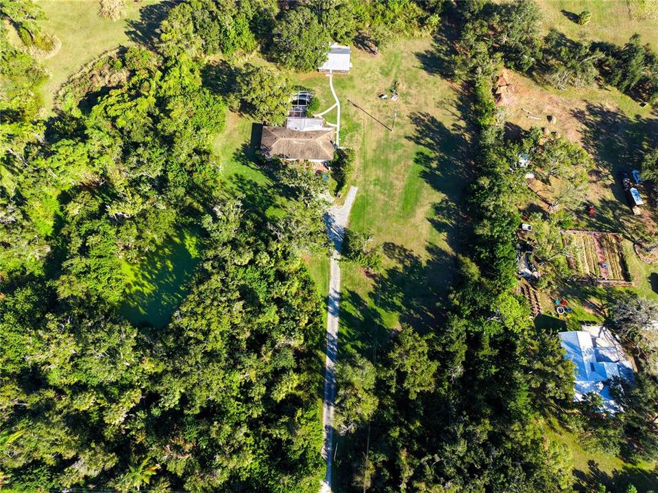 For Sale: $2,350,000 (5.10 acres)