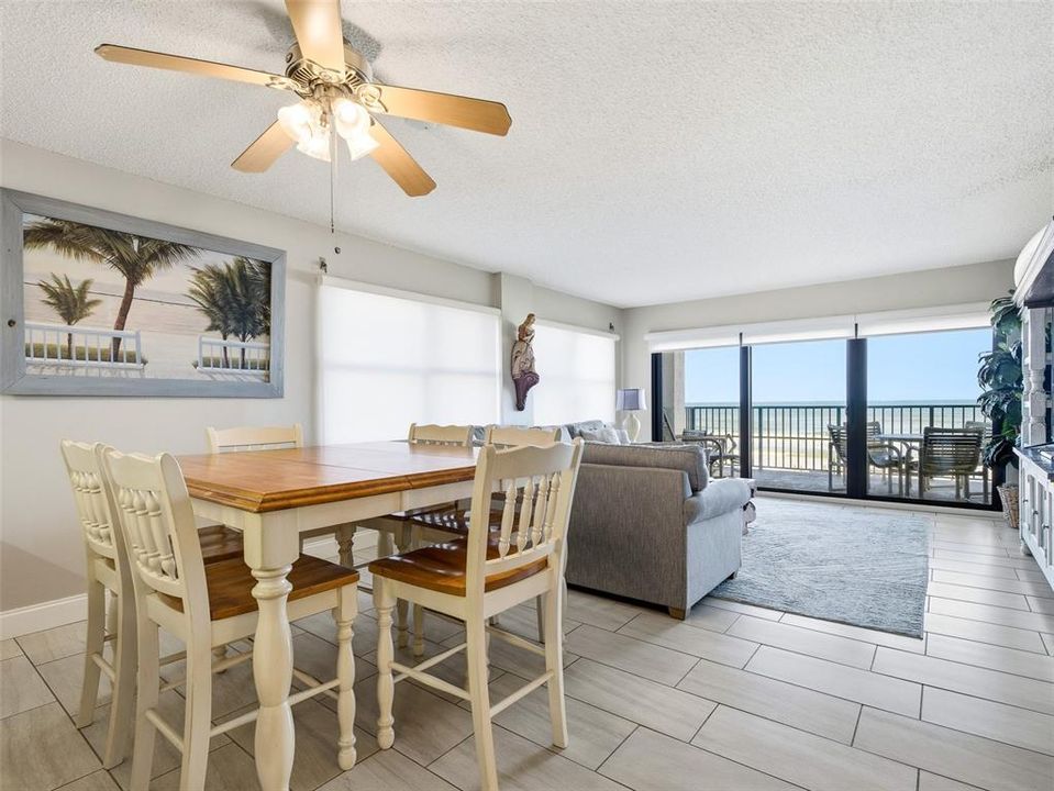 For Sale: $1,050,000 (3 beds, 3 baths, 1555 Square Feet)