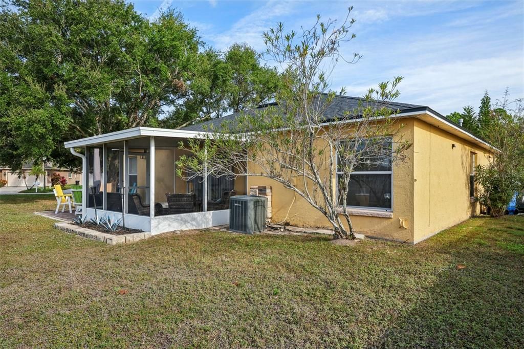 En Venta: $439,900 (3 camas, 2 baños, 1400 Pies cuadrados)