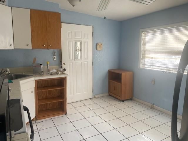 En Venta: $199,000 (2 camas, 1 baños, 900 Pies cuadrados)