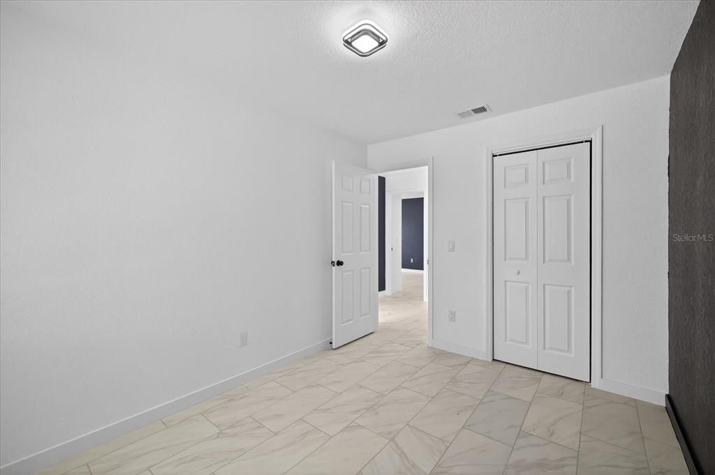 En Venta: $374,900 (3 camas, 2 baños, 1246 Pies cuadrados)