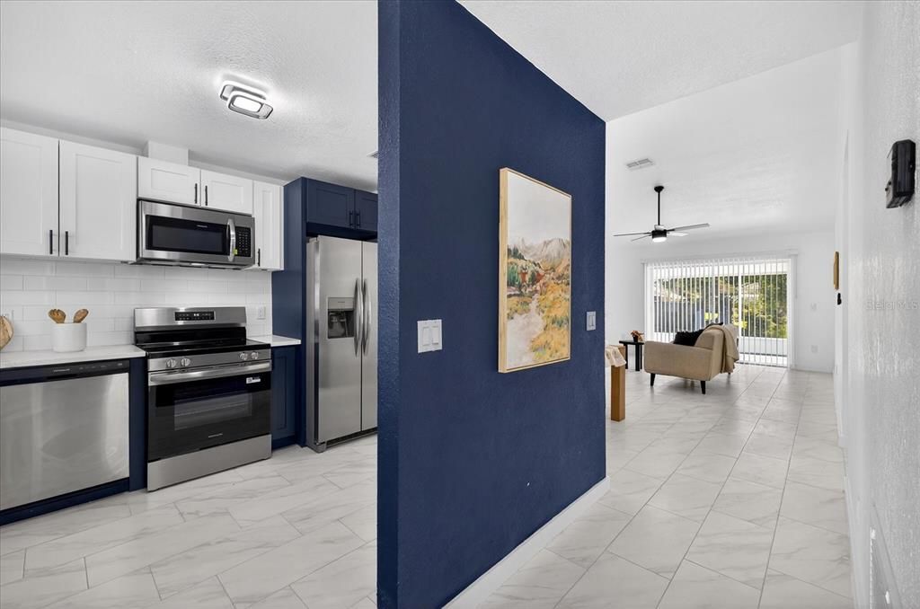 En Venta: $374,900 (3 camas, 2 baños, 1246 Pies cuadrados)