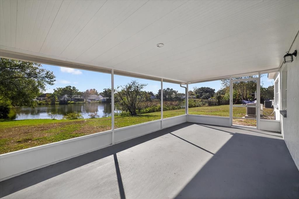 En Venta: $374,900 (3 camas, 2 baños, 1246 Pies cuadrados)