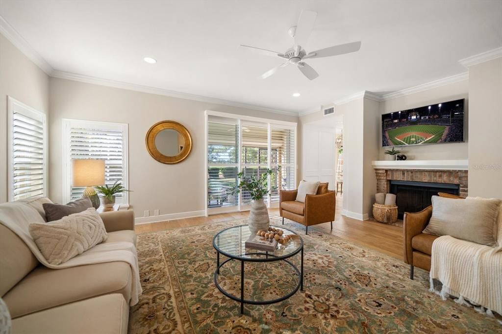 For Sale: $799,000 (3 beds, 2 baths, 2013 Square Feet)