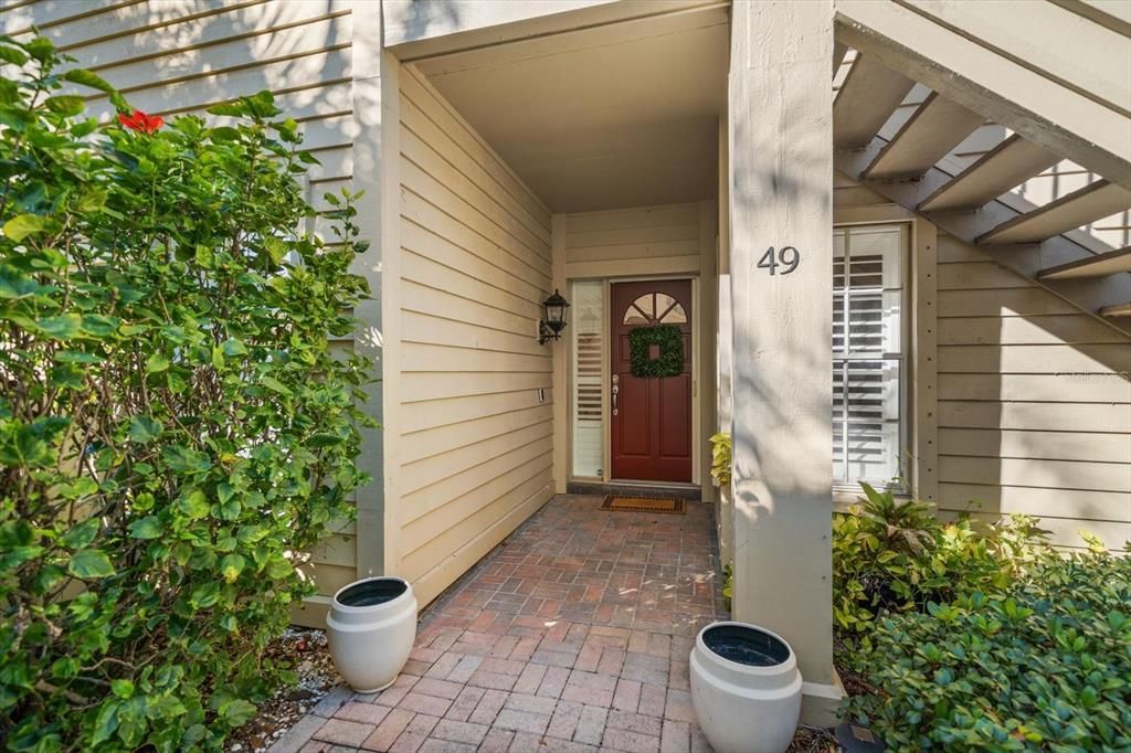 For Sale: $799,000 (3 beds, 2 baths, 2013 Square Feet)