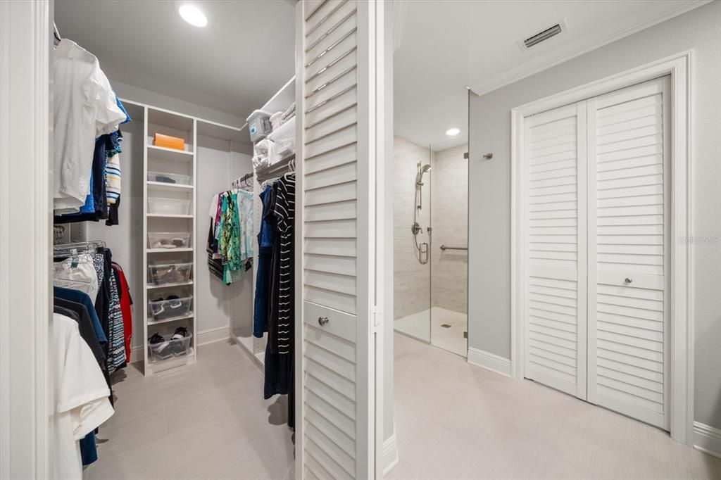 For Sale: $799,000 (3 beds, 2 baths, 2013 Square Feet)