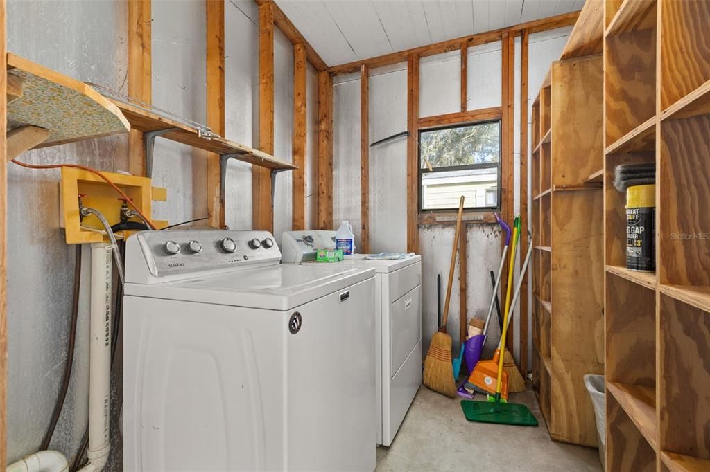 En Venta: $145,000 (2 camas, 2 baños, 1616 Pies cuadrados)