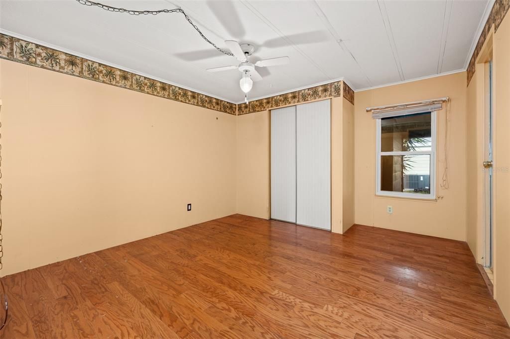 En Venta: $145,000 (2 camas, 2 baños, 1616 Pies cuadrados)