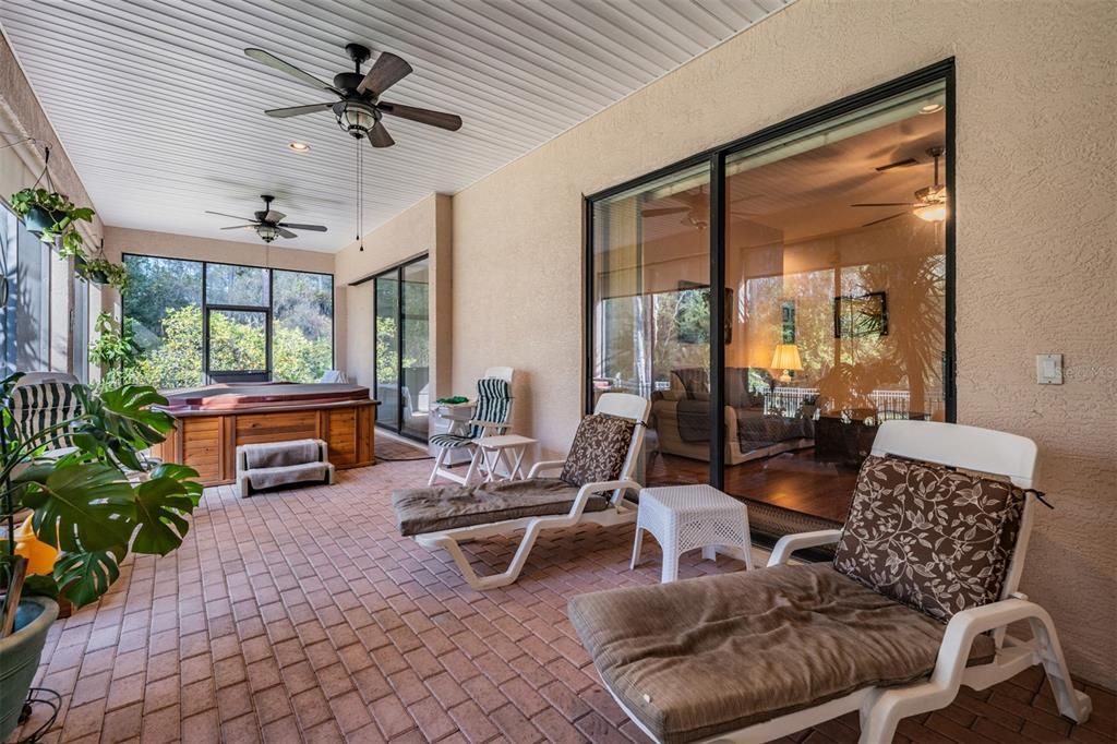 For Sale: $815,000 (4 beds, 3 baths, 2993 Square Feet)