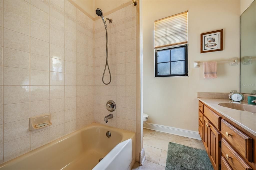 For Sale: $815,000 (4 beds, 3 baths, 2993 Square Feet)