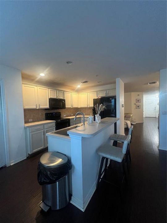 待售: $326,000 (3 贝兹, 2 浴室, 1914 平方英尺)