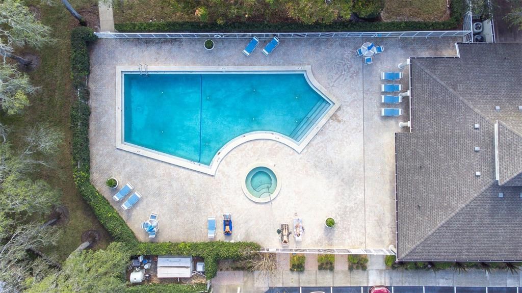 待售: $219,000 (2 贝兹, 2 浴室, 1185 平方英尺)