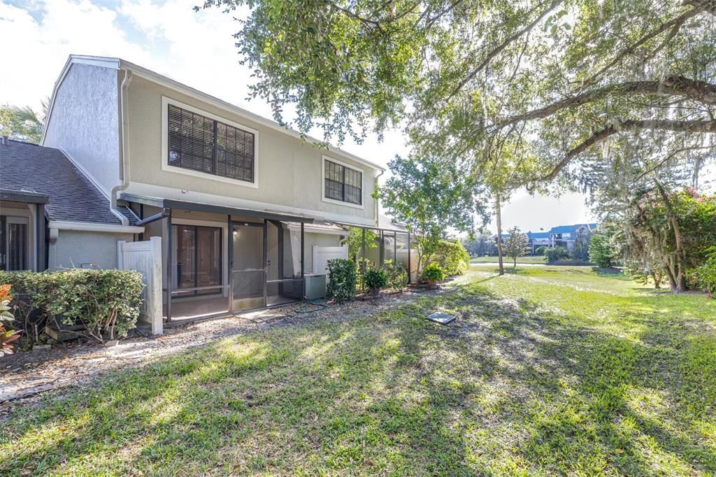 待售: $219,000 (2 贝兹, 2 浴室, 1185 平方英尺)