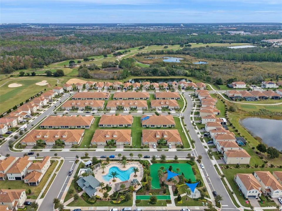 На продажу: $319,900 (3 спален, 2 ванн, 1881 Квадратных фут)