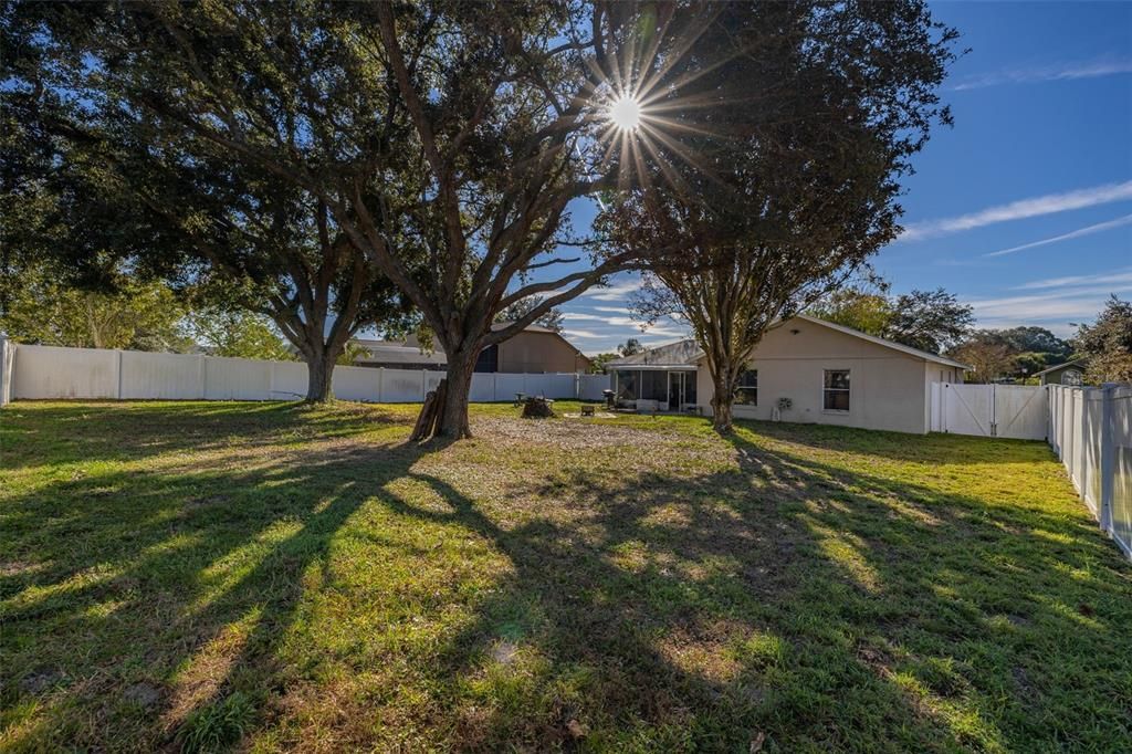 En Venta: $375,000 (3 camas, 2 baños, 1800 Pies cuadrados)