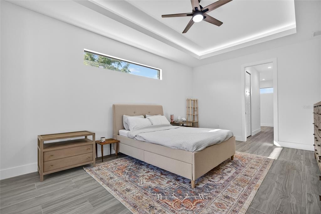 En Venta: $825,000 (3 camas, 2 baños, 2178 Pies cuadrados)