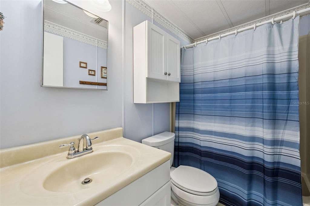 待售: $125,000 (2 贝兹, 2 浴室, 1168 平方英尺)