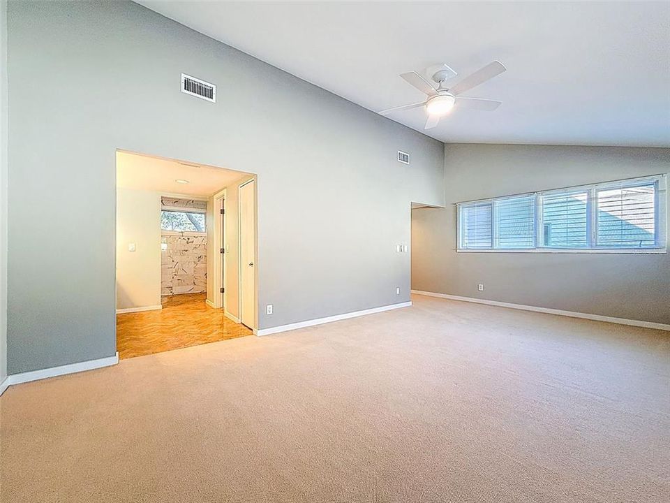 For Rent: $6,200 (4 beds, 3 baths, 3091 Square Feet)