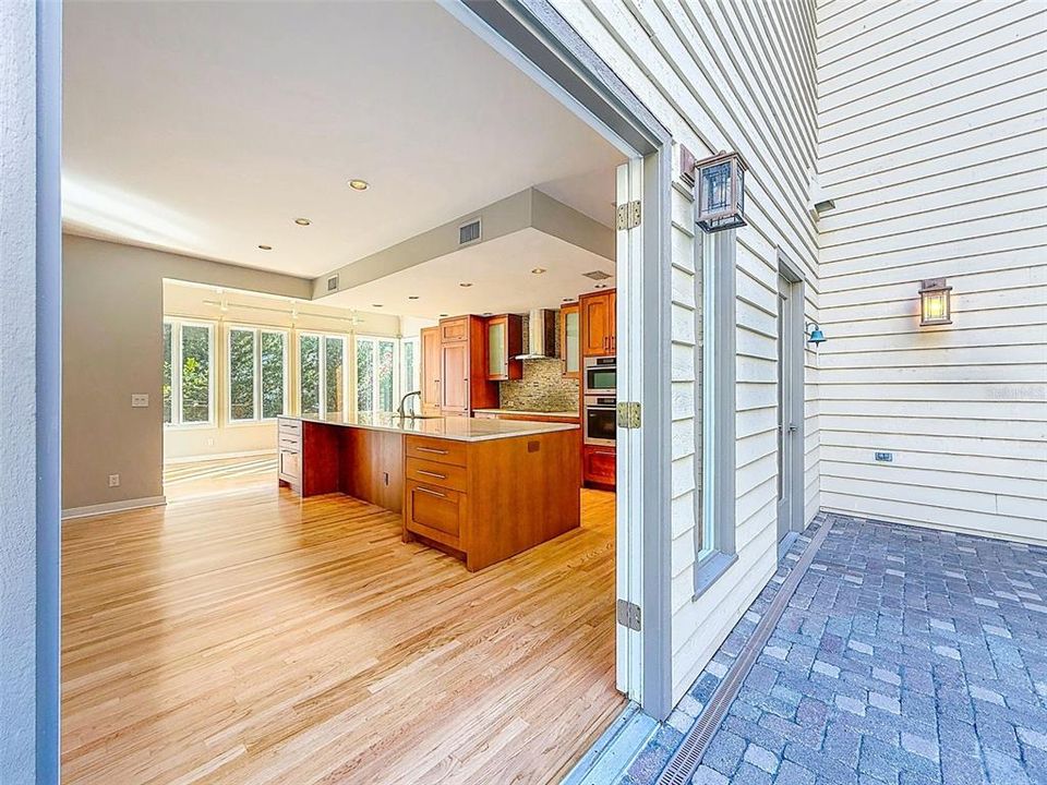 For Rent: $6,200 (4 beds, 3 baths, 3091 Square Feet)