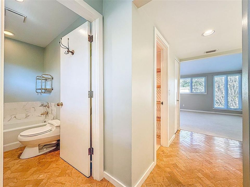 For Rent: $6,200 (4 beds, 3 baths, 3091 Square Feet)