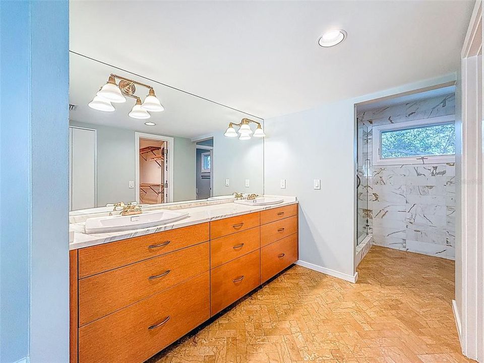 For Rent: $6,200 (4 beds, 3 baths, 3091 Square Feet)