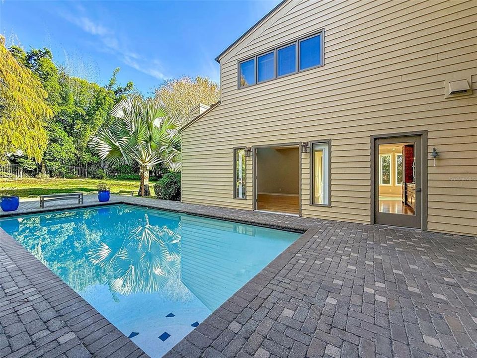 For Rent: $6,200 (4 beds, 3 baths, 3091 Square Feet)