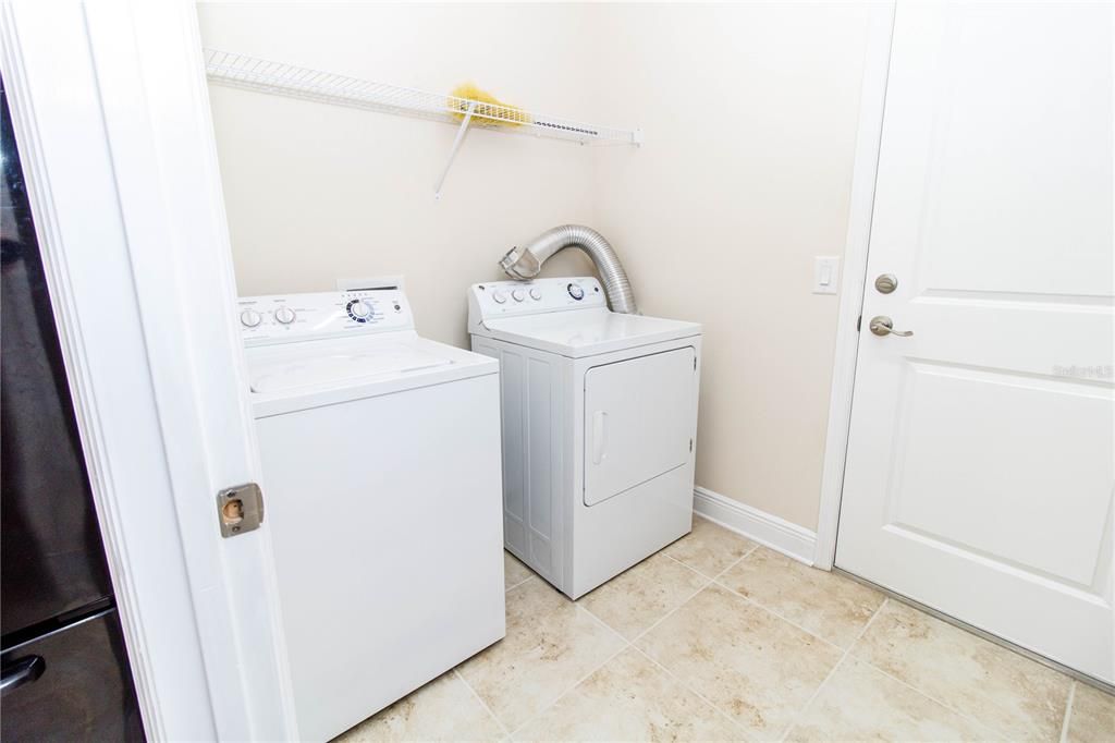 待售: $340,000 (3 贝兹, 2 浴室, 1951 平方英尺)