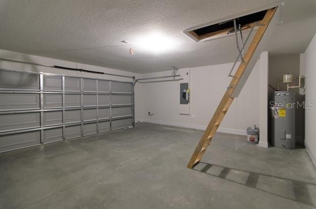 For Sale: $389,900 (4 beds, 3 baths, 2117 Square Feet)