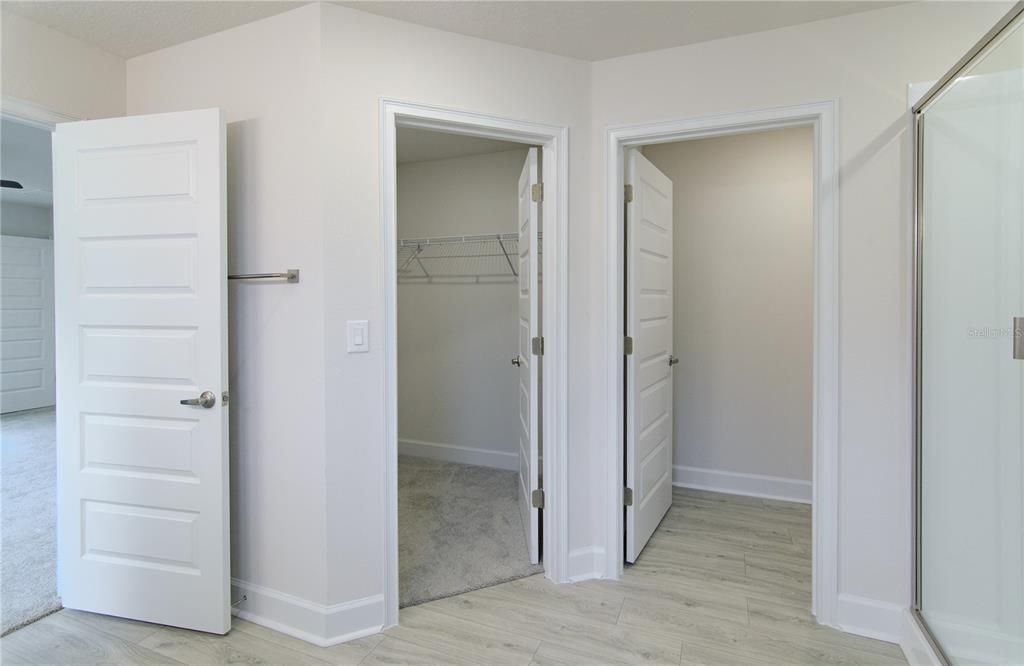 For Sale: $389,900 (4 beds, 3 baths, 2117 Square Feet)