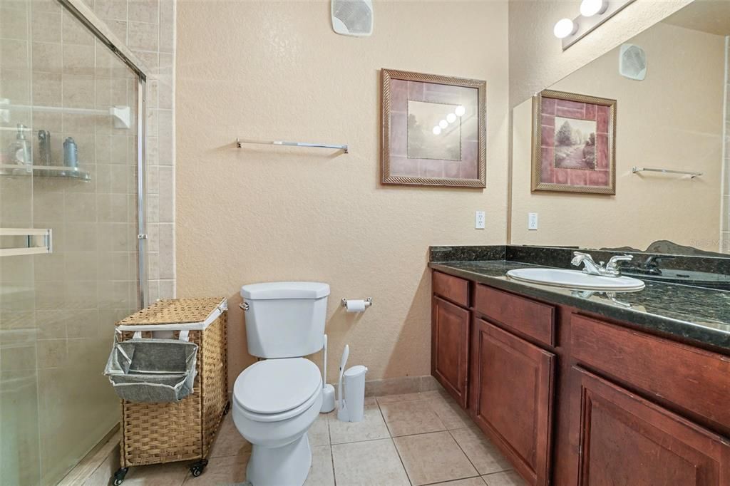 For Sale: $175,000 (2 beds, 2 baths, 1134 Square Feet)