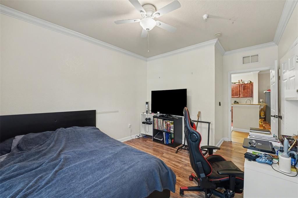 For Sale: $175,000 (2 beds, 2 baths, 1134 Square Feet)