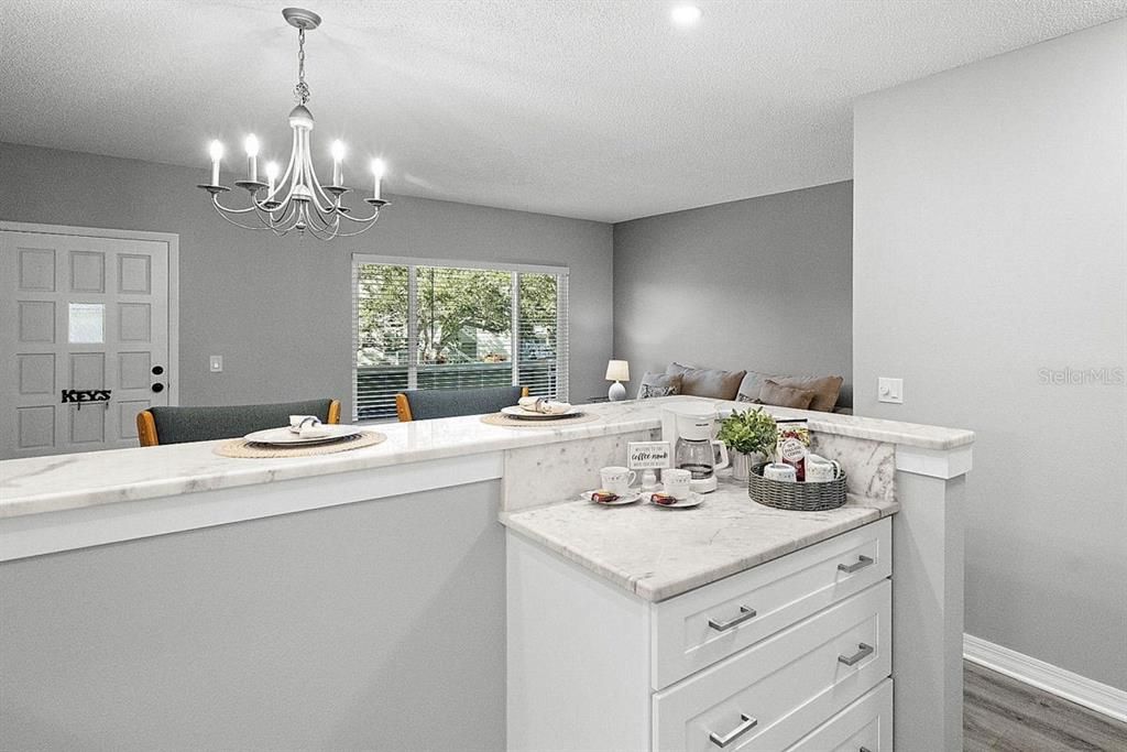 待售: $129,900 (1 贝兹, 1 浴室, 800 平方英尺)