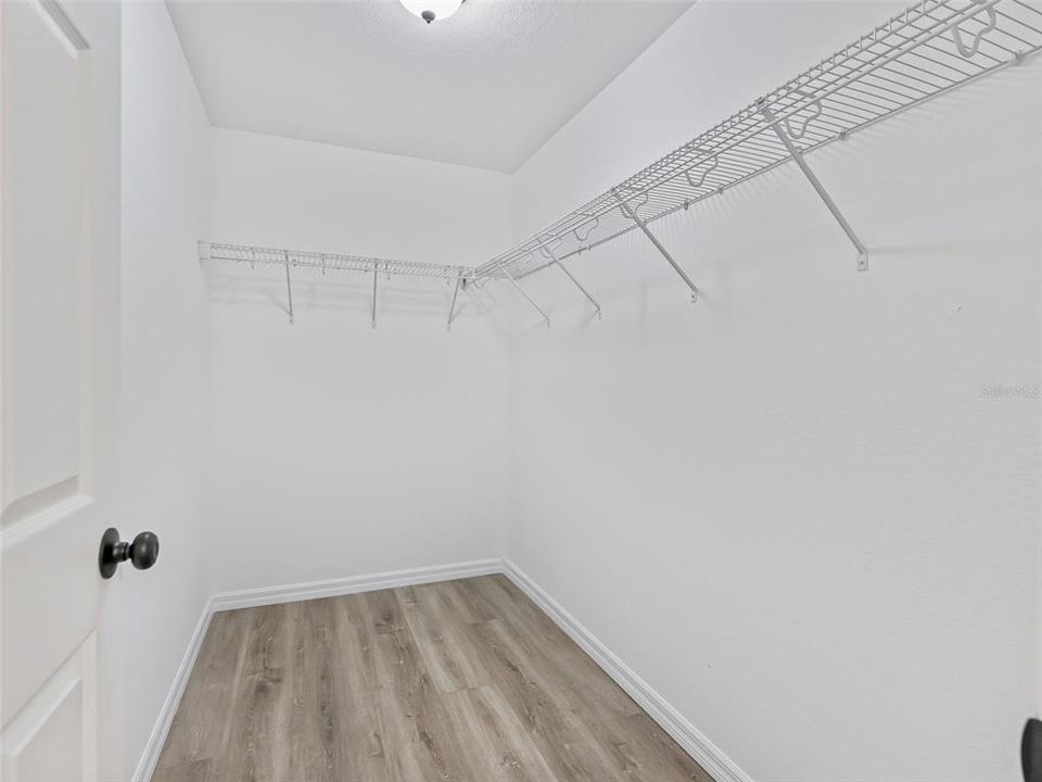 Activo con contrato: $259,000 (3 camas, 2 baños, 1412 Pies cuadrados)