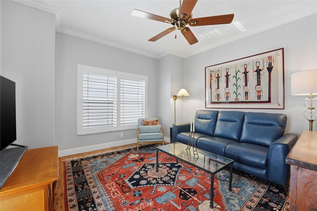 На продажу: $1,895,000 (4 спален, 2 ванн, 3016 Квадратных фут)