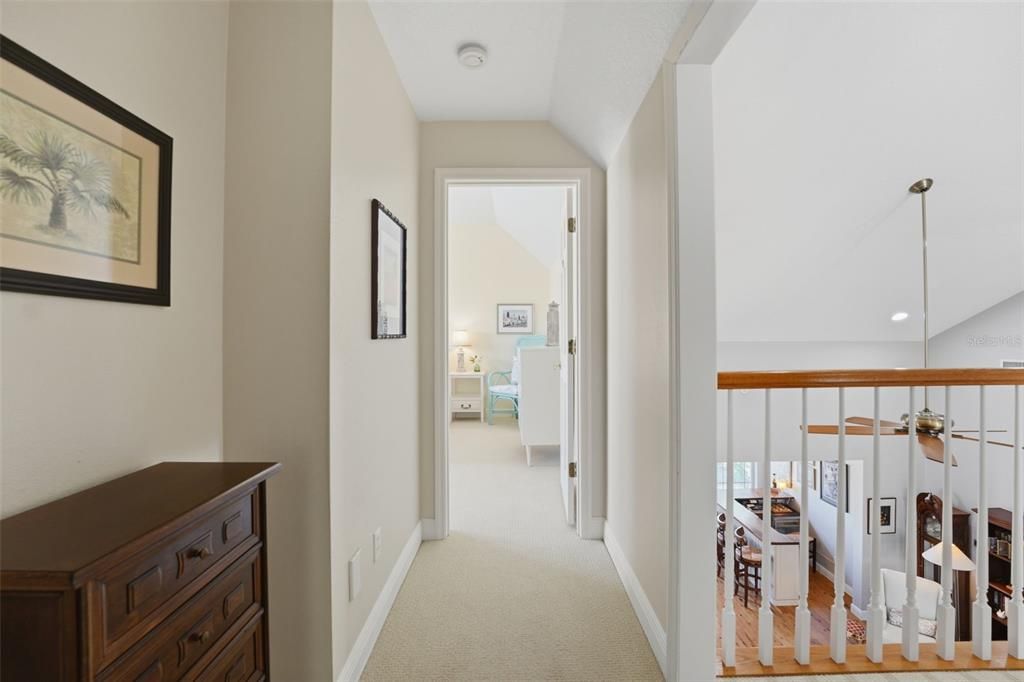 На продажу: $1,895,000 (4 спален, 2 ванн, 3016 Квадратных фут)