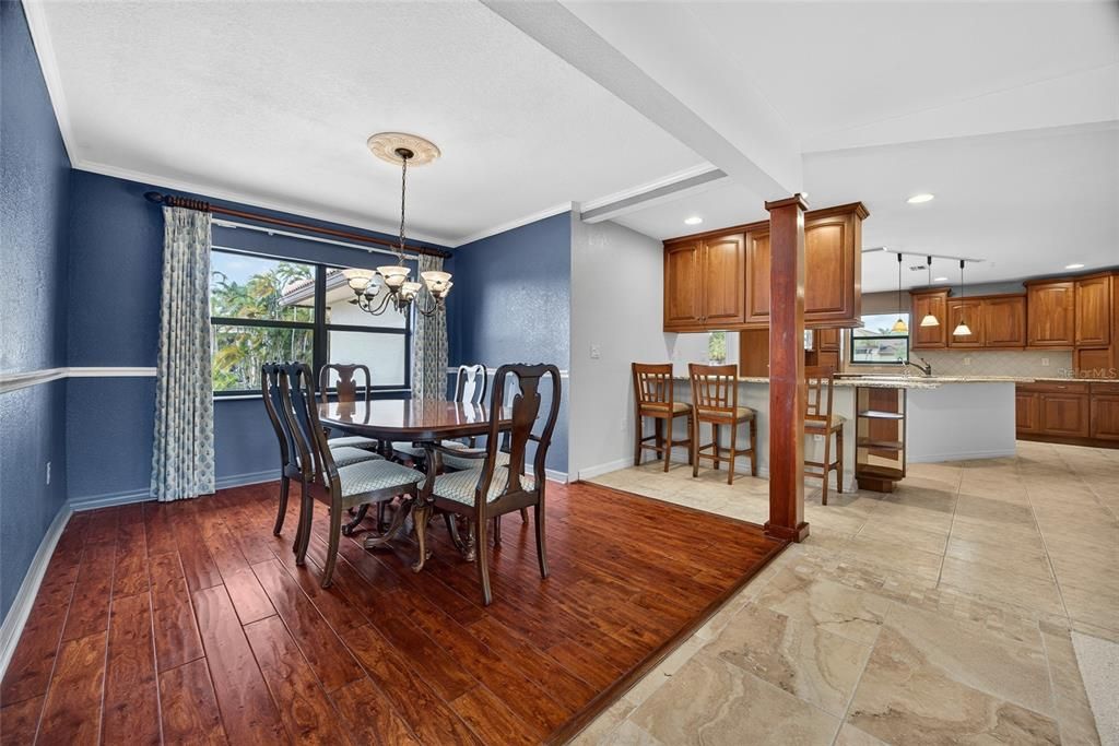 For Sale: $399,900 (3 beds, 2 baths, 2200 Square Feet)