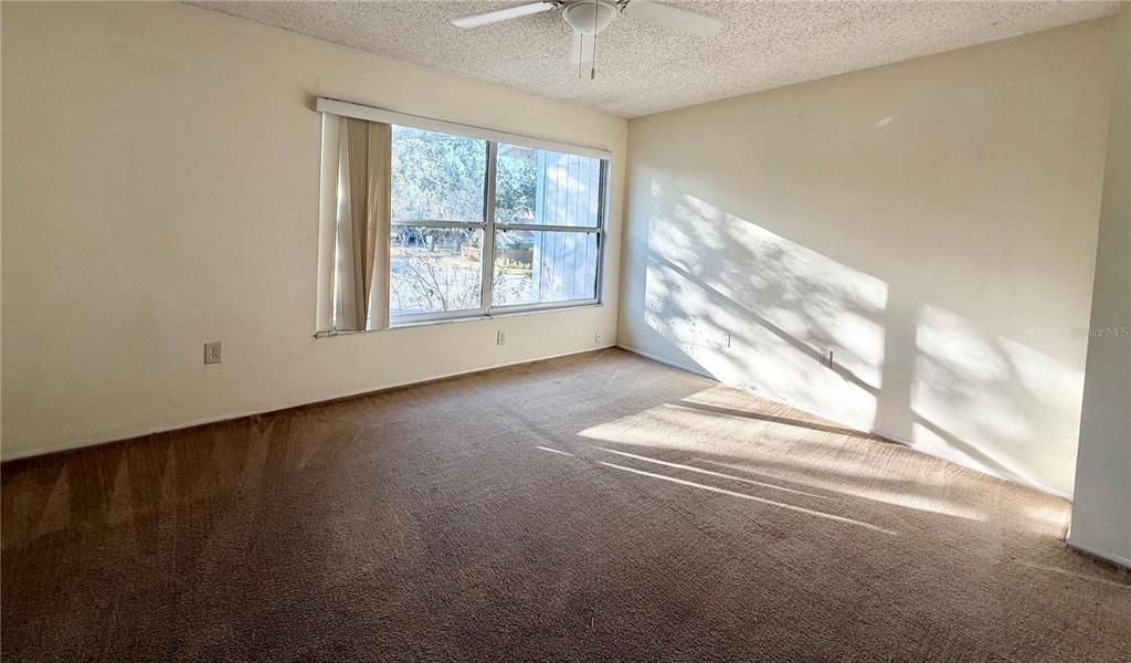 For Rent: $1,745 (2 beds, 1 baths, 1178 Square Feet)