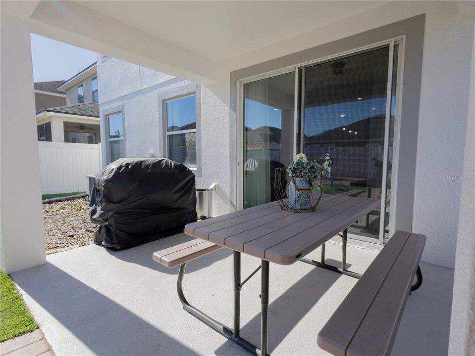 На продажу: $609,000 (4 спален, 2 ванн, 2391 Квадратных фут)