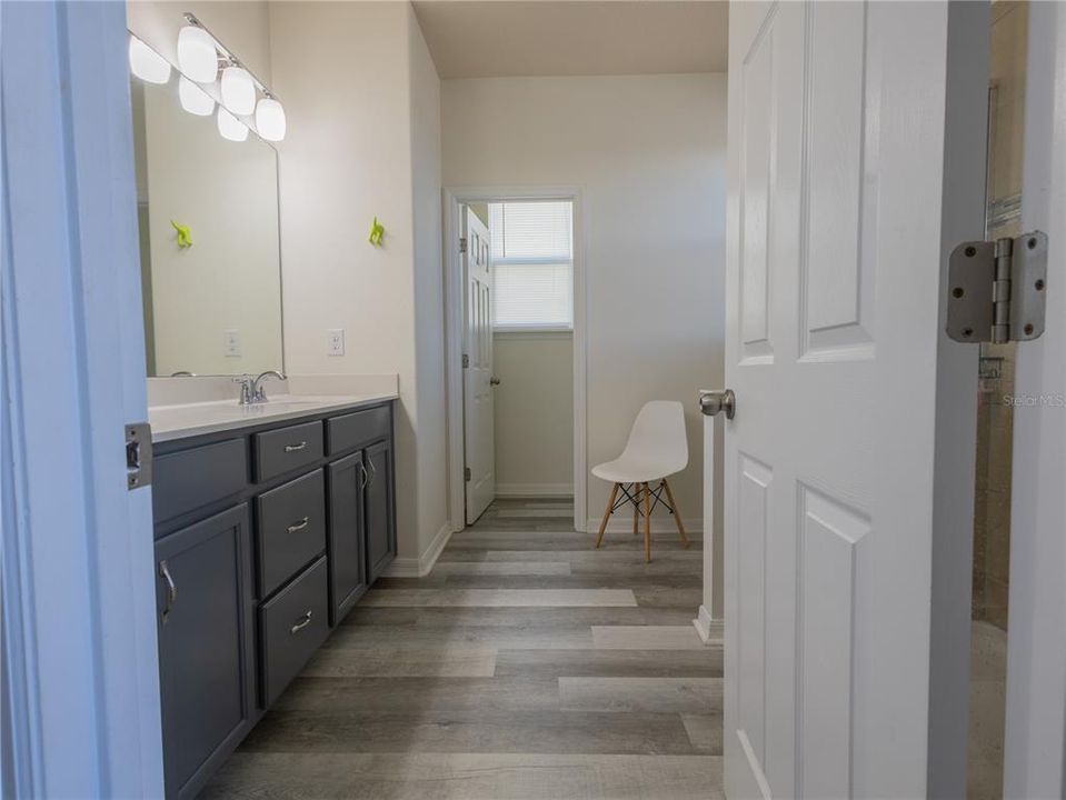 На продажу: $609,000 (4 спален, 2 ванн, 2391 Квадратных фут)