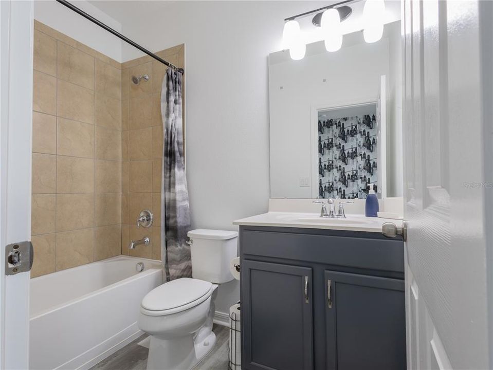 На продажу: $609,000 (4 спален, 2 ванн, 2391 Квадратных фут)