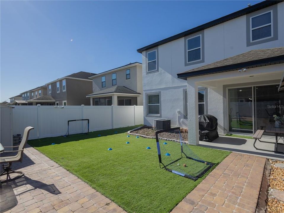 На продажу: $609,000 (4 спален, 2 ванн, 2391 Квадратных фут)