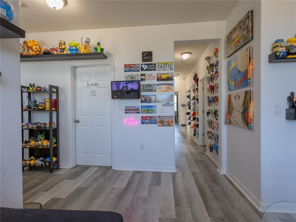 На продажу: $609,000 (4 спален, 2 ванн, 2391 Квадратных фут)