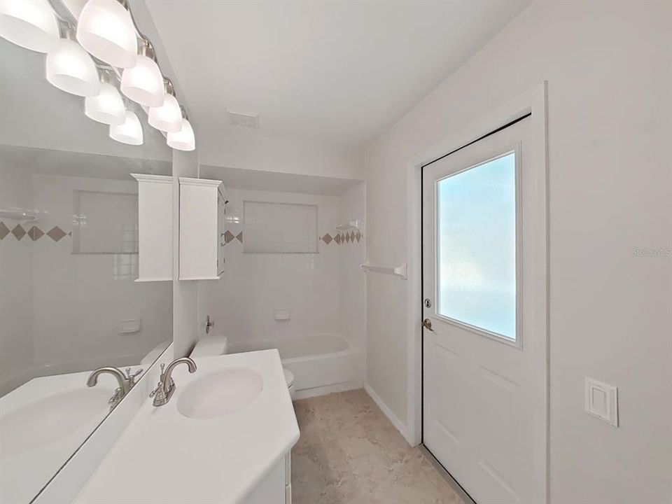 待售: $810,000 (3 贝兹, 3 浴室, 2398 平方英尺)