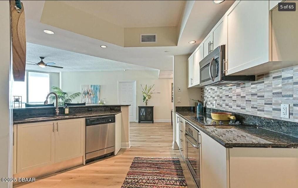 На продажу: $340,000 (2 спален, 2 ванн, 1660 Квадратных фут)