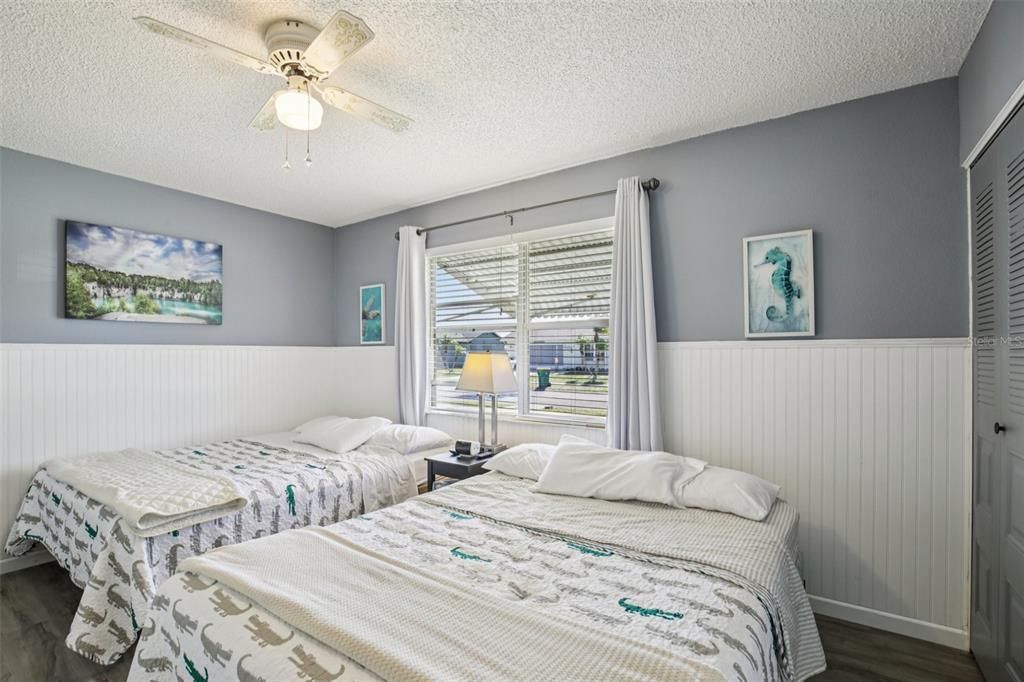 待售: $219,900 (2 贝兹, 2 浴室, 962 平方英尺)