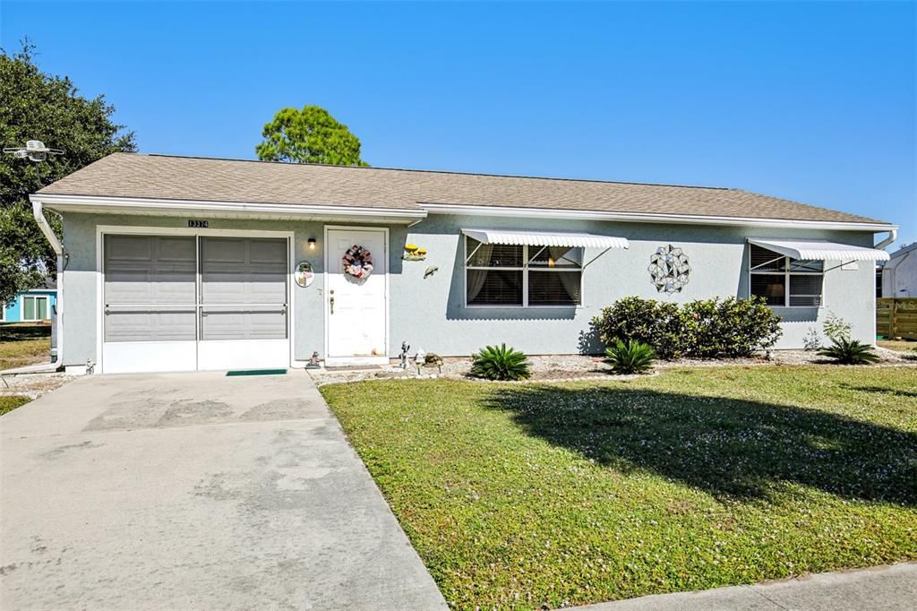 待售: $219,900 (2 贝兹, 2 浴室, 962 平方英尺)