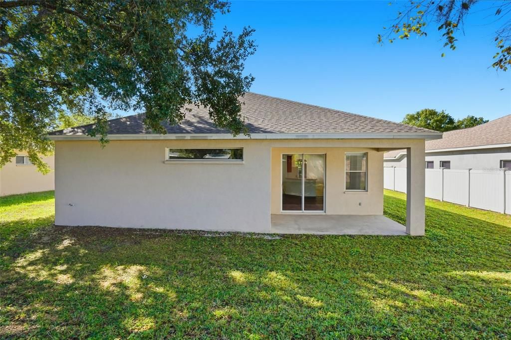 For Sale: $304,900 (3 beds, 2 baths, 1696 Square Feet)