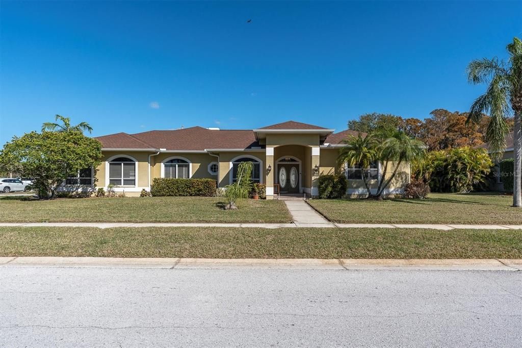 待售: $720,000 (3 贝兹, 3 浴室, 2628 平方英尺)